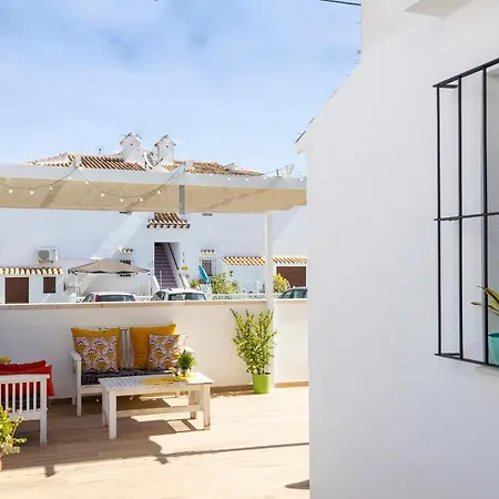 Σπίτι διακοπών Pink Blue Τορεβιέχα